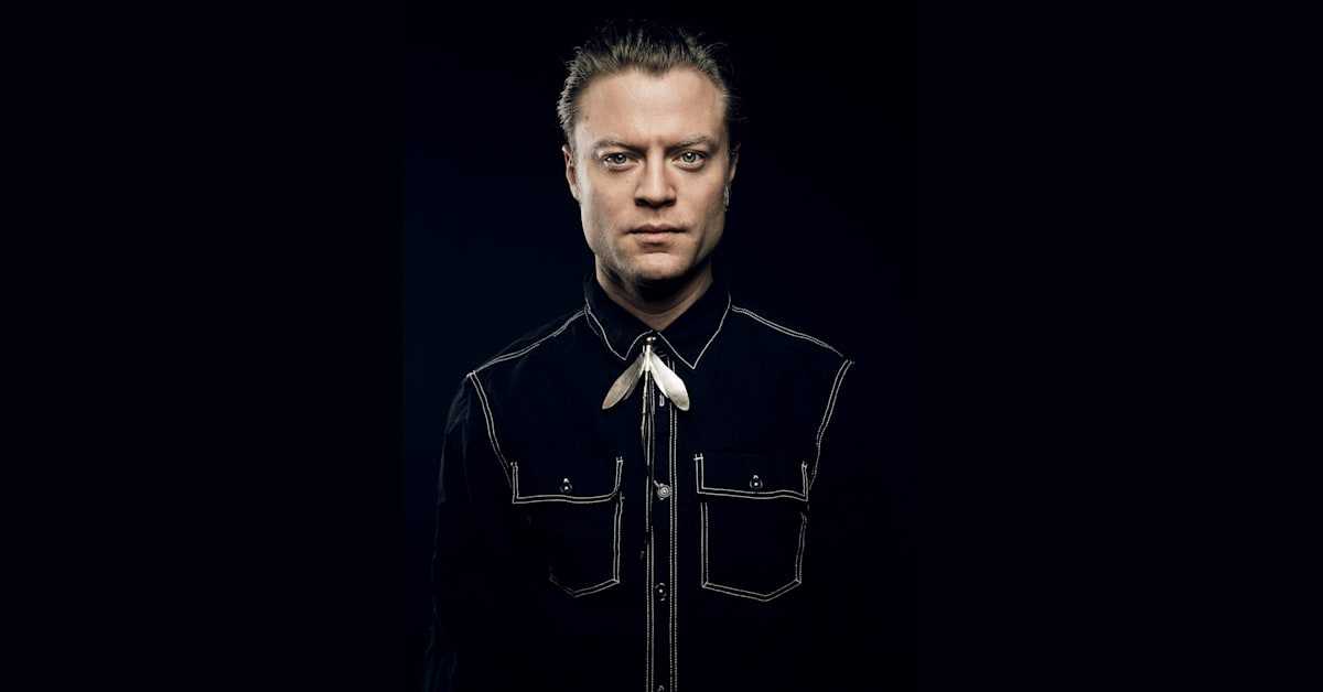 Björn Dixgård släpper sin första solosingel ”Higher” 10 februari - ledmotiv till Viaplays dramaserie Limbo 