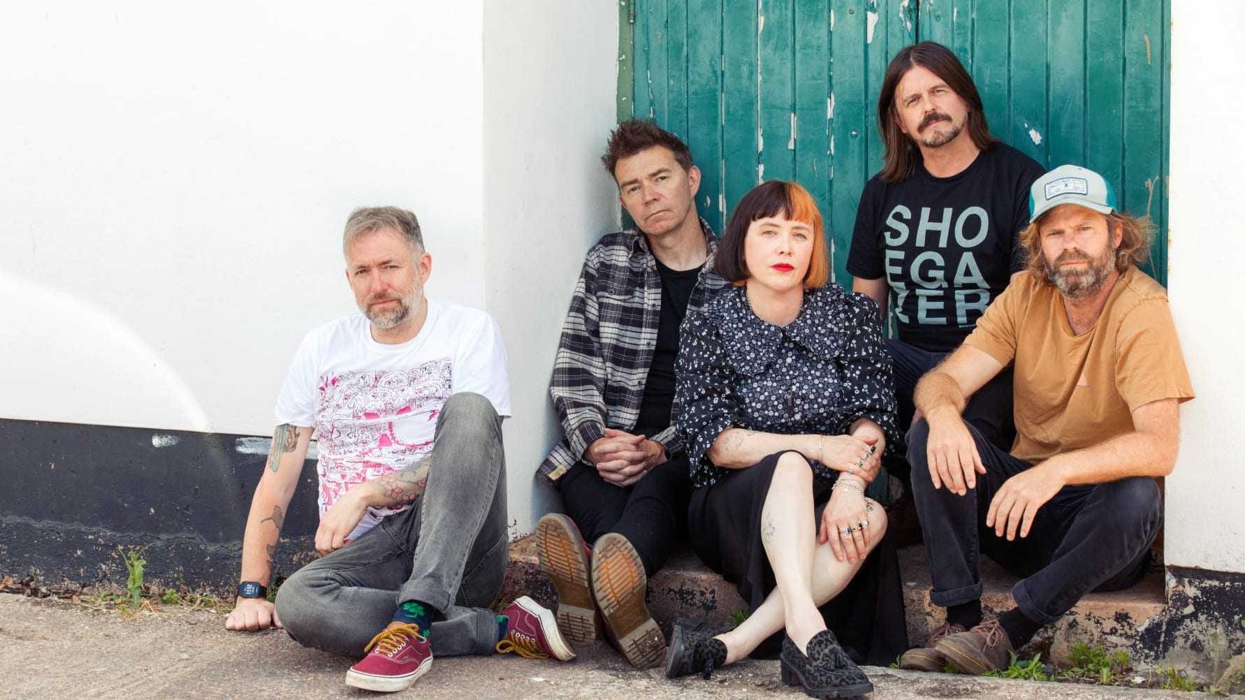 Slowdive [UK] kommer till Sverige nästa år!