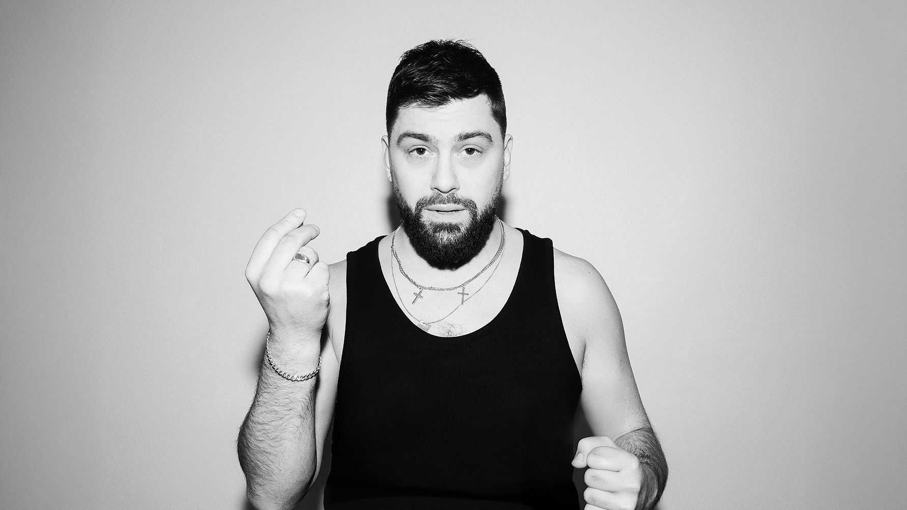 Simon Superti släpper albumet Hemlisar II och följer upp med höstturné.