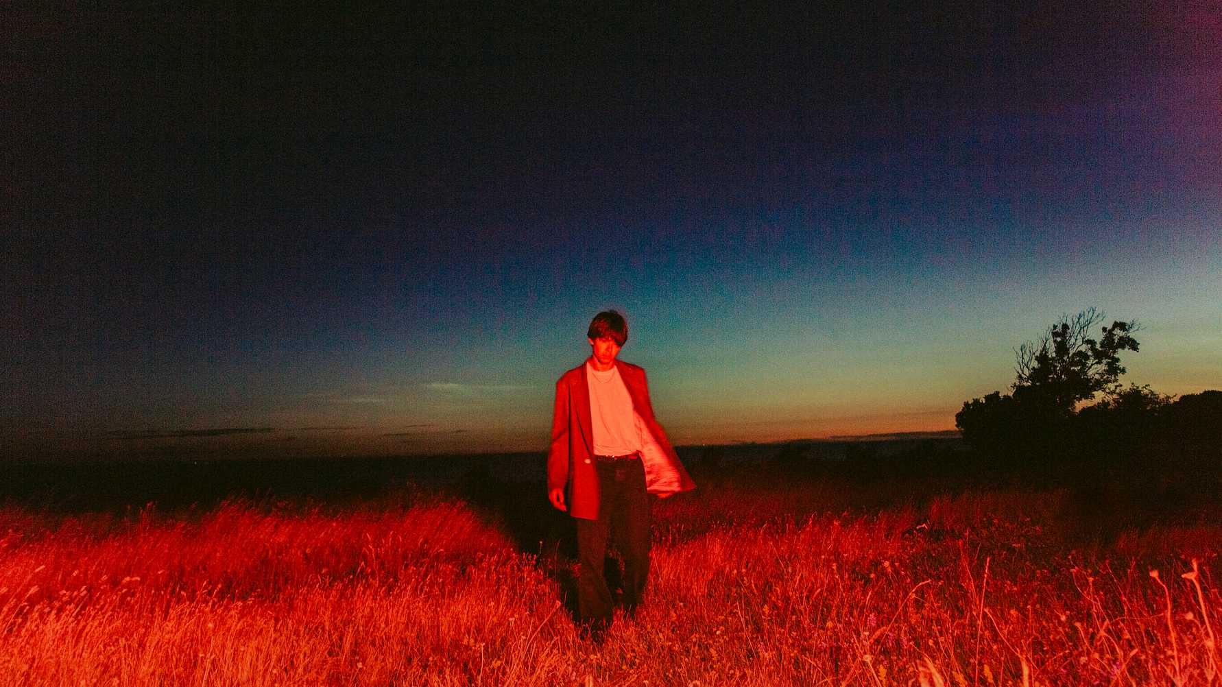 Isak Benjamin på turné – släpper ny EP i höst 