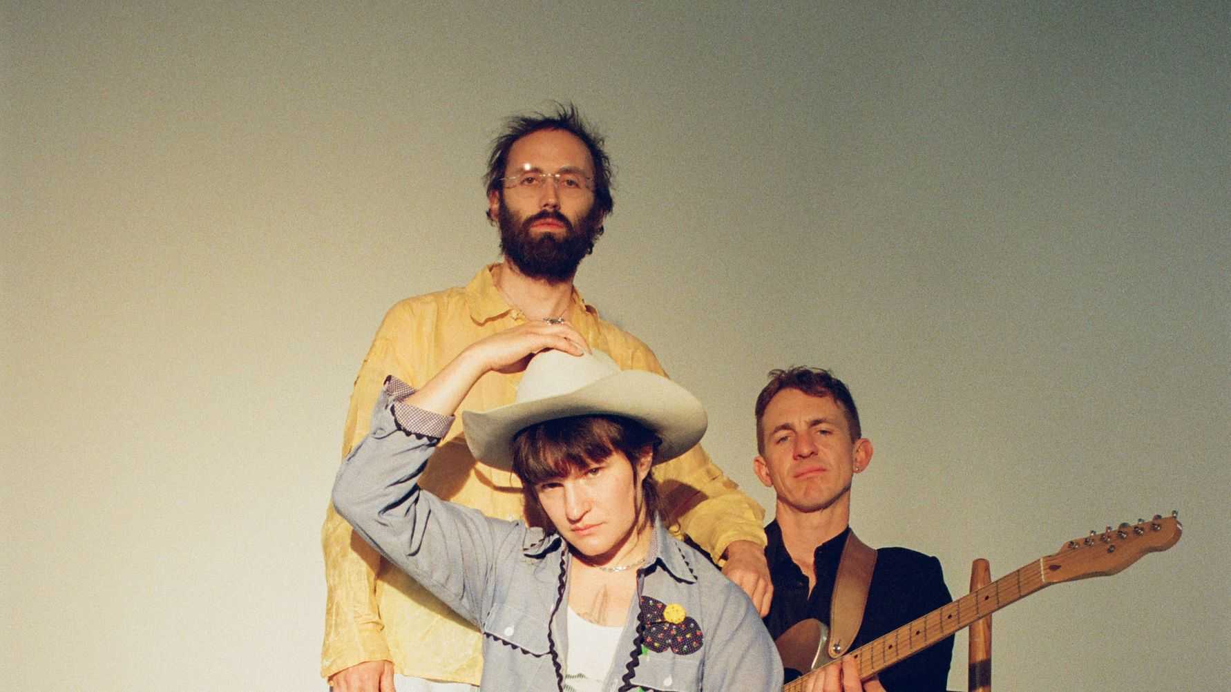 Big Thief [US] släpper nytt album och kommer till Sverige!