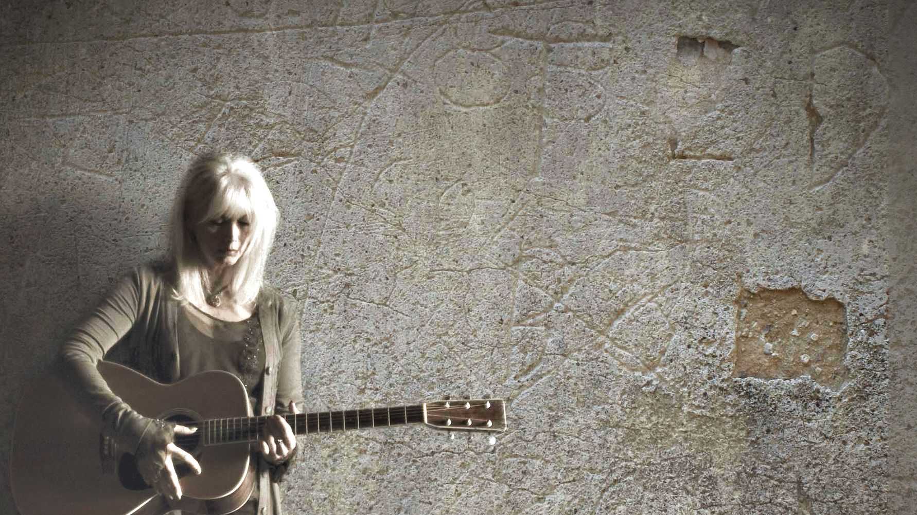 Emmylou Harris [US] kommer till Sverige på sin avskedsturné! 