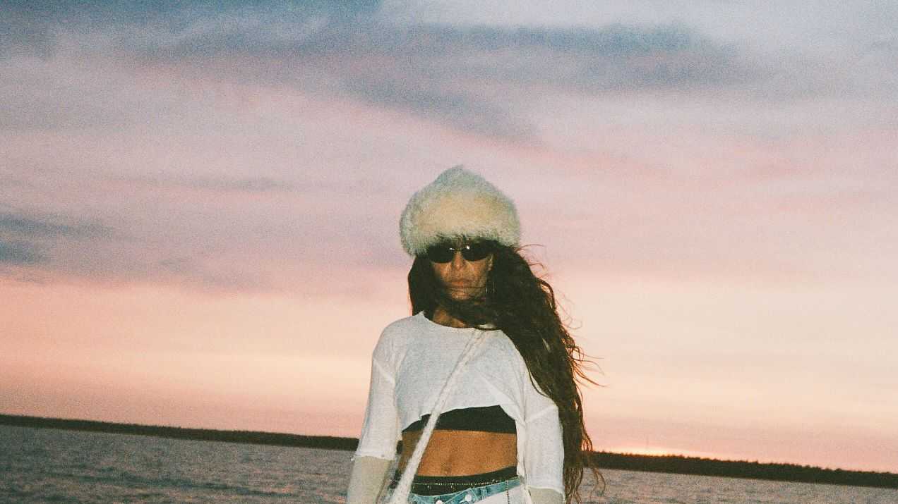 Way Out West i samarbete med Handelshögskolan – kurerar en scen på studentkårens 100-årsfest på Bananpiren!