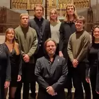 Evenemang: Törnen Och Tussilago