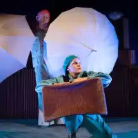 Evenemang: Familjeföreställning - Resväskan