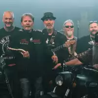 Evenemang: Kenneth & The Knutters Live 2026