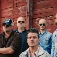 Evenemang: 2blyga Läppar