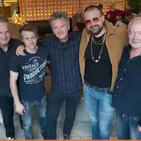 Evenemang: Quint Starkie Band Live