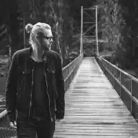 Evenemang: Soppteater -  Johan Frendberg Tolkar Lemarc