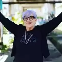 Evenemang: Ewa Persson - Fniss, Skratt & Tårar