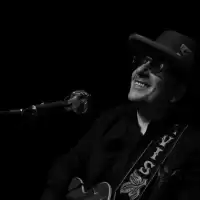 Evenemang: Elvis Costello & The Imposters With Charlie Sexton