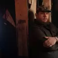 Evenemang: Luke Combs - My Kinda Saturday Night Tour