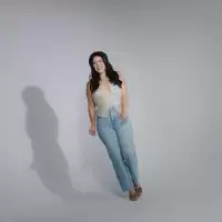 Evenemang: 28/6 Emily Nenni | Debaser Nova