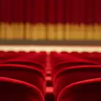 Evenemang: Halmstads Lunchteater - Stand Down Comedy