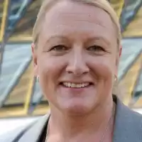 Evenemang: Skärm, Bok Eller Mittemellan