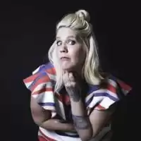 Evenemang: Standup På Sagateatern - Emma Knyckare & Ina Lundström