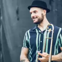 Evenemang: Nine Sparks Riots + Support Orange Room