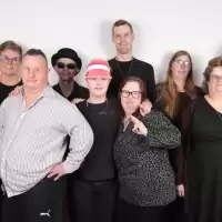 Evenemang: Allsång Och Klurigheter