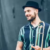 Evenemang: Umeå Jazzstudio: Nine Sparks Riot