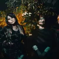 Evenemang: Slow Crush (be) + Barrens @thehushhushclub