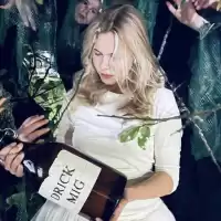 Evenemang: Alice – Dansföreställning Med Uppsala Kulturskola