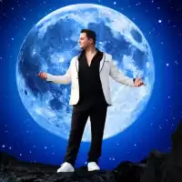 Evenemang: Amadeus Lundberg - Hopeinen Kuu