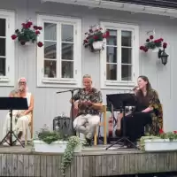 Evenemang: Morsdagkonsert Med Riverfolk!