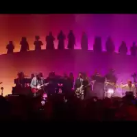 Bild på VIDEO. 5 Seconds Of Summer släpper officiell video och live-video från Royal Albert Hall av 