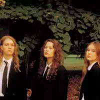 Bild på Svart Ridå ger sig ut på vinterturné 2025/2026